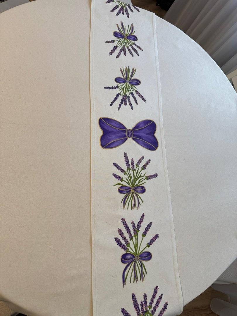 Set fata de masa,un napron cu maci si un napron cu lavanda