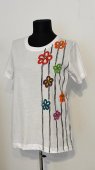 Tricou alb   Floricele stilizate